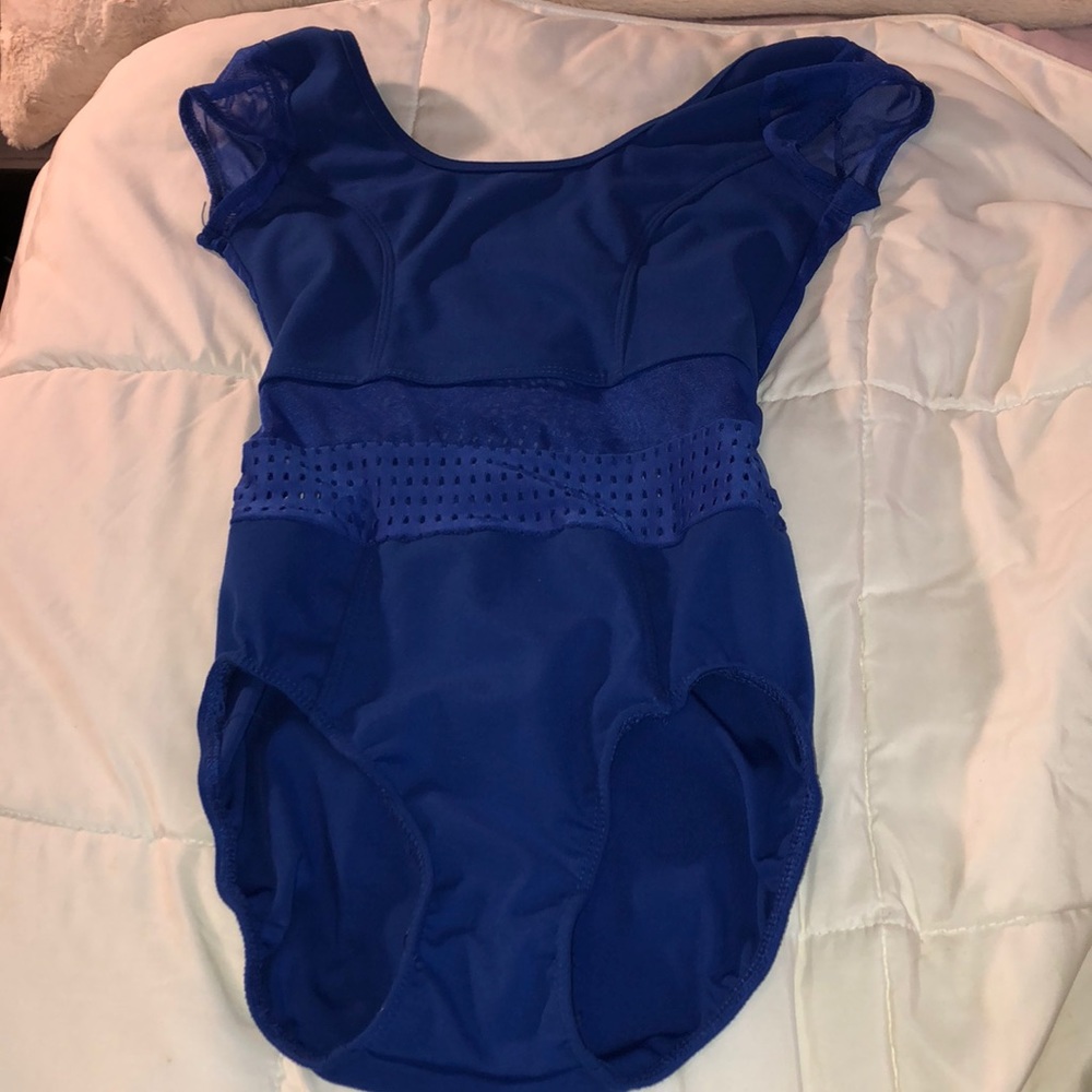 FIVE DANCEWEAR LEOTARD!!!! ON HOLD